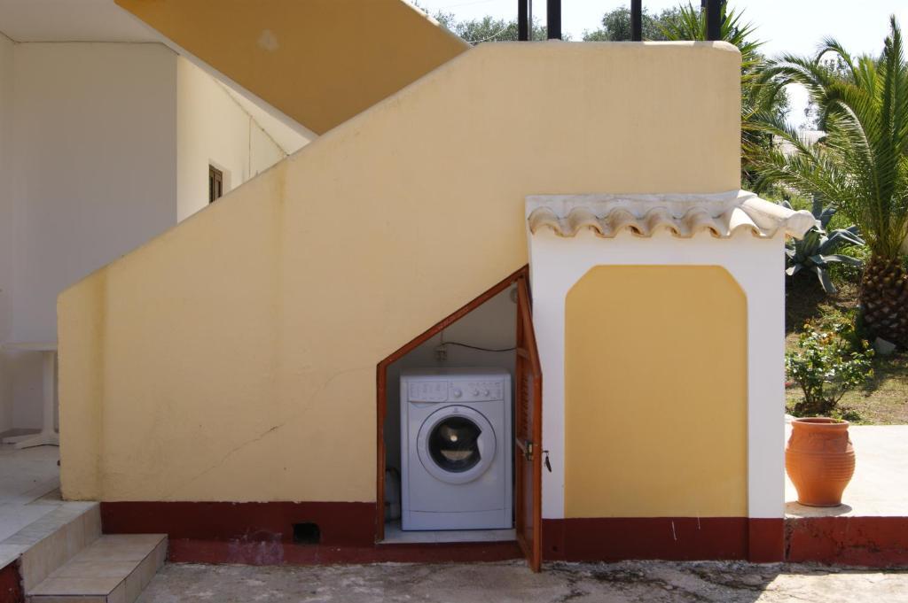 Villa Bouka Astrakeri Luaran gambar